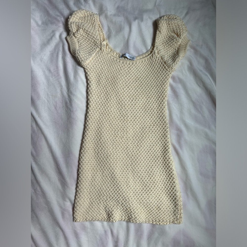 Zara Women’s Cream Bodycon Knit Dress